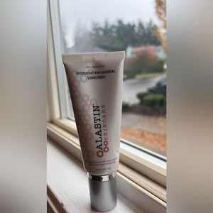 Alastin Hydratint Pro Mineral Sunscreen (2.6 oz)